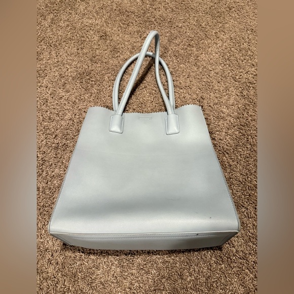 Pixie Mood Annalise Slim Tote Bag in Baby Blue Vegan Leather - Picture 6 of 10